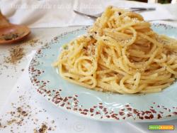 Spaghetti cacio e pepe |Ricetta romana