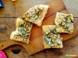 Focaccia morbida alle acciughe