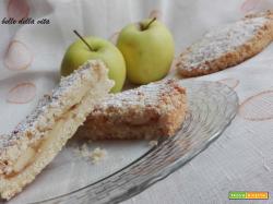 Crostata ripiena di  mele