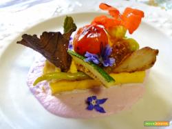 polenta con crema di cavolfiore senapato e verdure croccanti