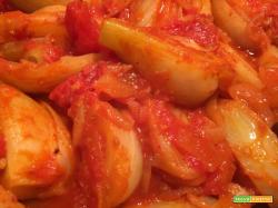 Finocchi in padella con pomodoro e cumino