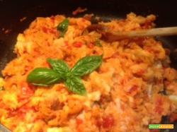 Pappa col pomodoro: pane raffermo e salsa di pomodoro