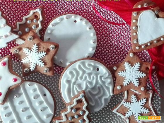 Biscotti di Natale da regalare o appendere
