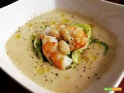 CANNELLINI PUREED SOUP WITH SHRIMPS