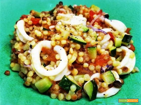 FREGOLA WITH SQUIDS AND ZUCCHINI