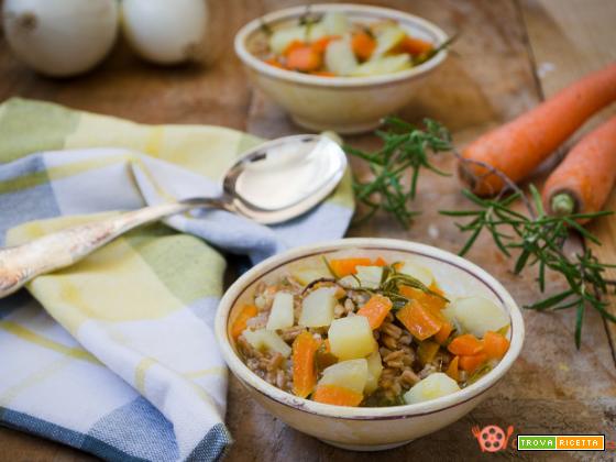 Zuppa di farro carote e patate