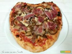 Pizza a cuore gustosa – idea cena romantica