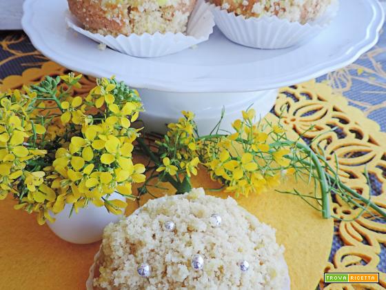 Muffin mimosa con crema senza uova