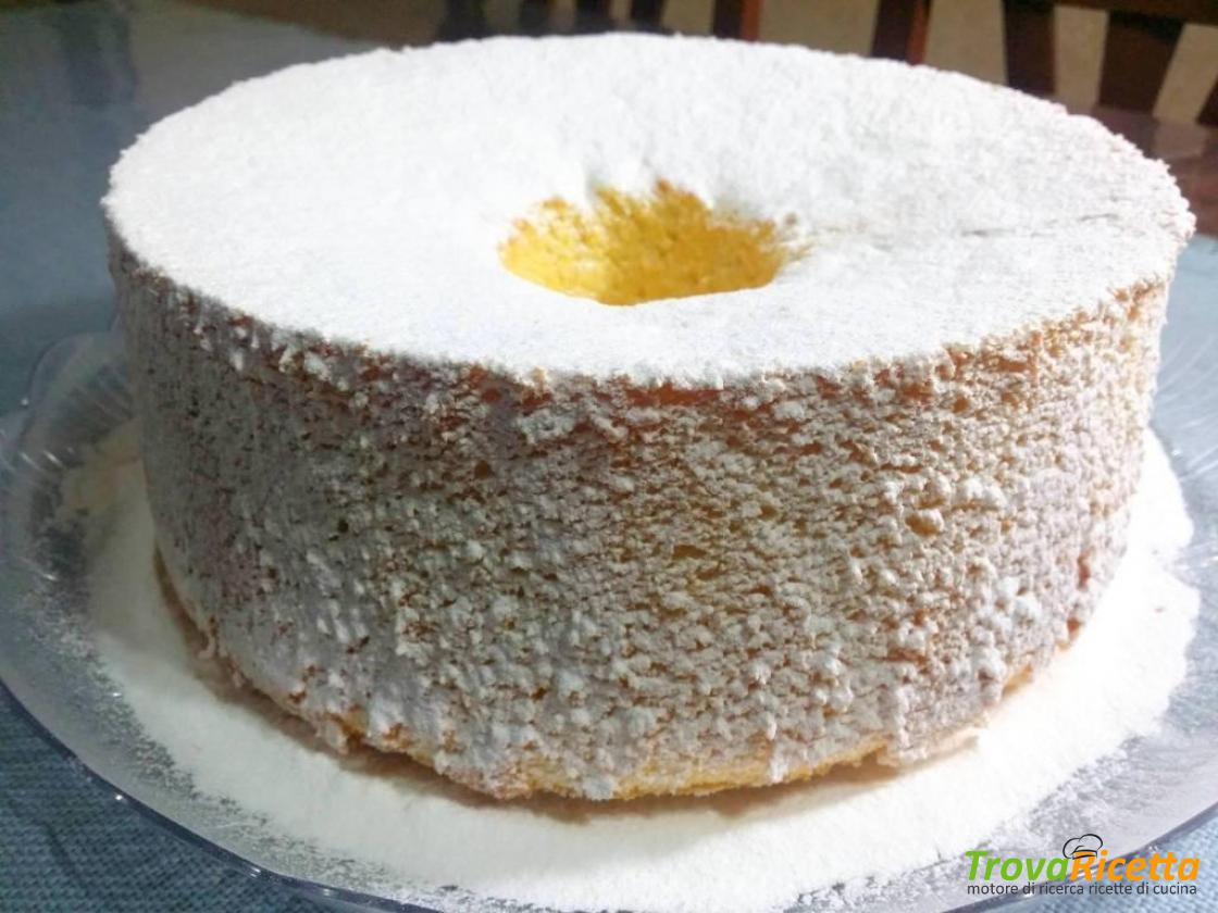 Chiffon cake alta e soffice come una nuvola! - Ricetta