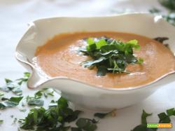 Salsa al salmone con panna e brandy