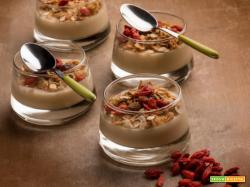 Crema di mandorle e muesli: un dessert per palati sopraffini!
