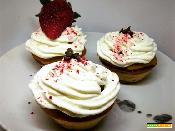 STRAWBERRY&LIME CUPCAKES