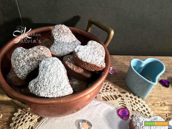 Biscotti a cuore con farina di mais e cacao – per la festa della mamma