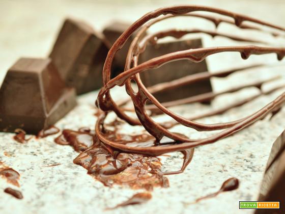 Torta al cioccolato semplice : Ricetta classica