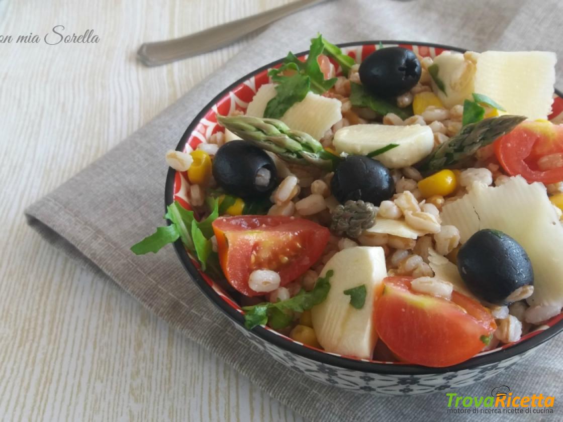 Insalata Di Farro Vegetariana Ricetta Estiva Ricetta Trovaricetta Com