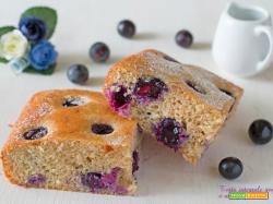 Torta integrale yogurt e uva fragola