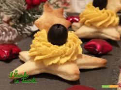 Stelle di sfoglia vegan con mousse di zucca e tofu la ricetta