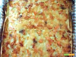 Lasagna con salmone affumicato, besciamella e fontina