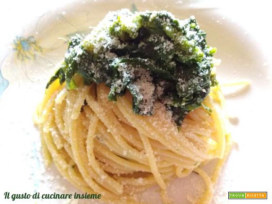 Spaghetti con broccoletti e alici