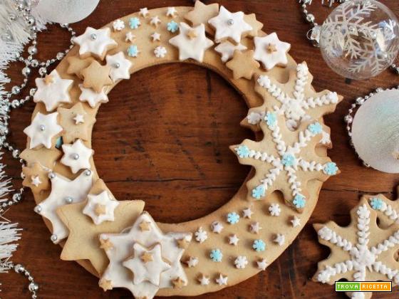 Corona di biscotti, impreziosite il vostro Natale!