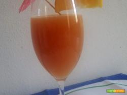 cocktail di frutta analcolico