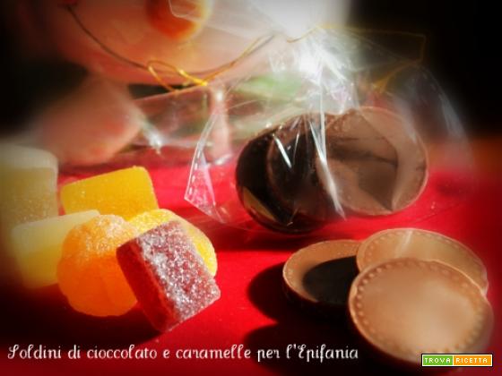 Soldini di cioccolato e caramelle per l’Epifania