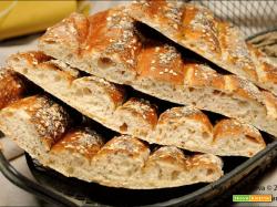 Nan-e-Barbari, pane piatto iraniano con pasta madre