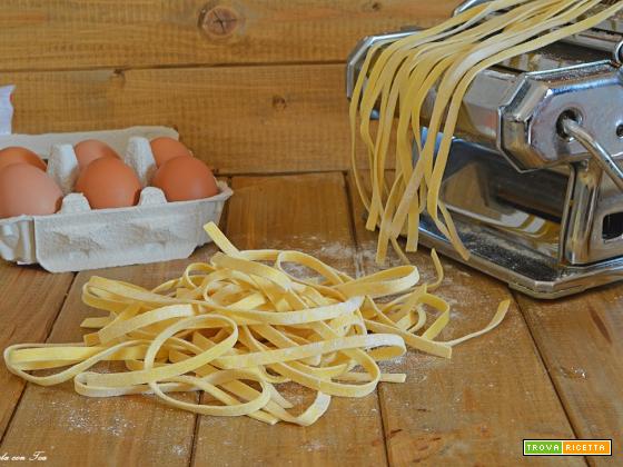 Tagliatelle di pasta all’uovo