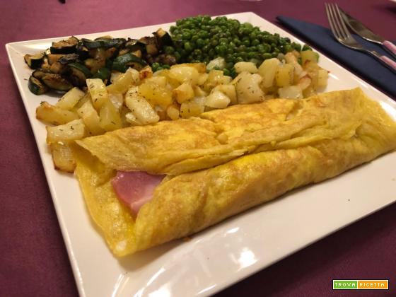 Con e Senza Bimby, Omelette Prosciutto Cotto e Formaggio con Patate, Zucchine e Piselli