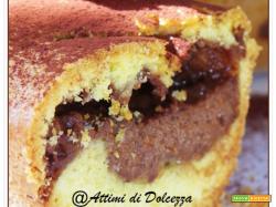 CIAMBELLONE CON CUORE DI CIOCCOLATO