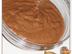 CREMA AL CIOCCOLATO AL LATTE CON NOCCIOLE
