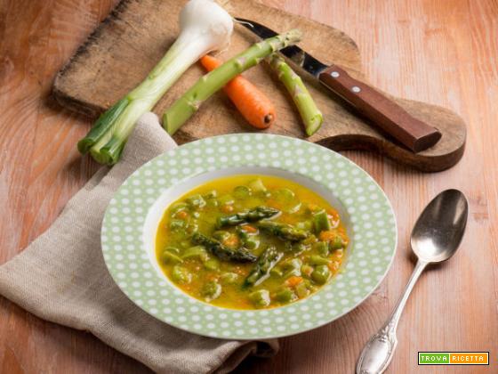 Zuppa di asparagi e carote: un primo classico e salutare