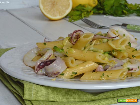 Pasta calamari e zucchini ricetta