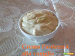 Crema pasticcera aromatizzata alla  vaniglia