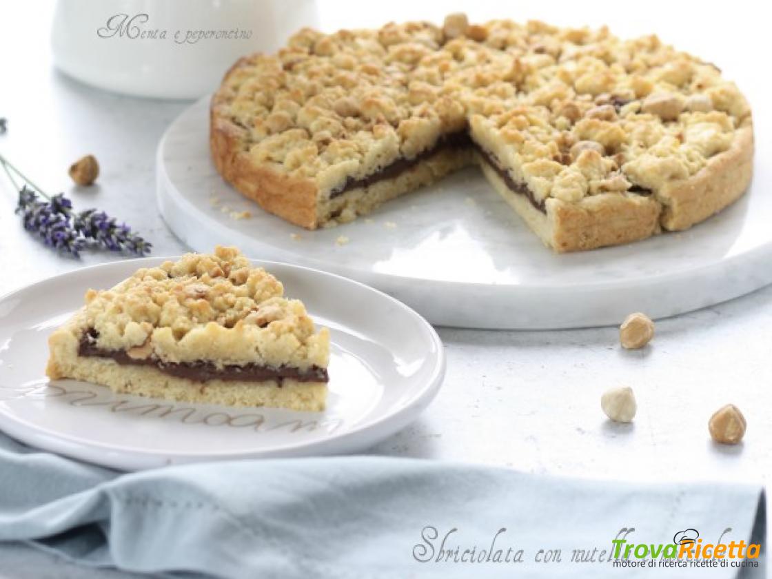 Sbriciolata Con Nutella E Nocciole Ricetta Trovaricetta Com