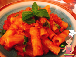Rigatoni al tonno fresco