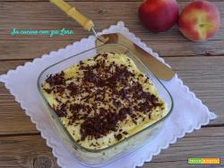 Dolce di crema e savoiardi alla frutta