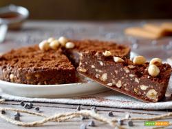 Torta al Cioccolato e Nocciole Senza Cottura