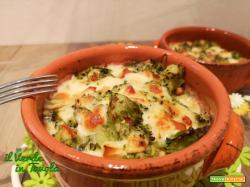 Broccoli al forno con scamorza affumicata e gorgonzola la ricetta