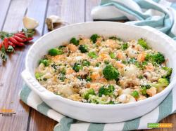 Seppie gratinate con broccoletti e gamberi