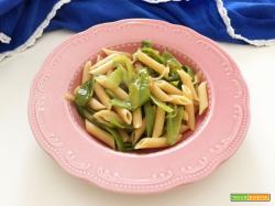 Pasta friggitelli e cipolle