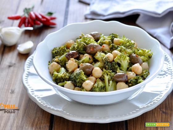 Insalata di broccoletti con ceci e olive