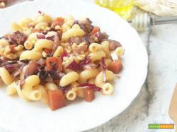 Cellentani con zucca, radicchio e noci