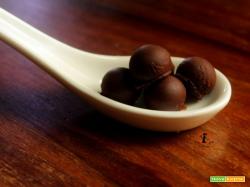 Perle di cioccolato e more, solo due ingredienti.