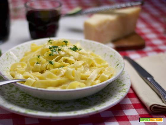 Fettuccine Alfredo: il piatto italiano più amato
