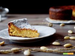 Torta alla Robiola e Mandorle