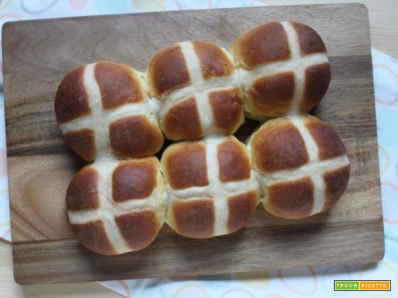Hot Cross Buns: i panini soffici di Pasqua