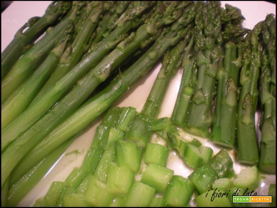 Risotto con asparagi verdi e gamberetti