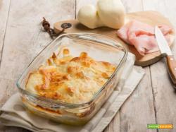 Parmigiana di patate e prosciutto, un classico italiano
