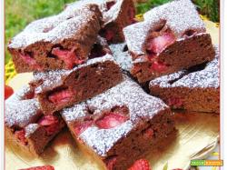 BROWNIES VELOCI NUTELLA E FRAGOLE